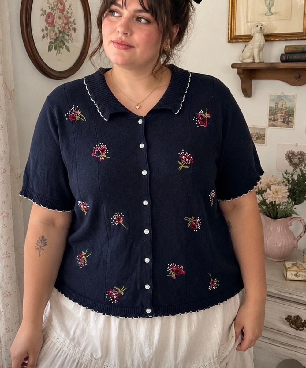Vintage Koret Navy Floral Embroidered Short Sleeve ruffle trim Cardigan twee 1X